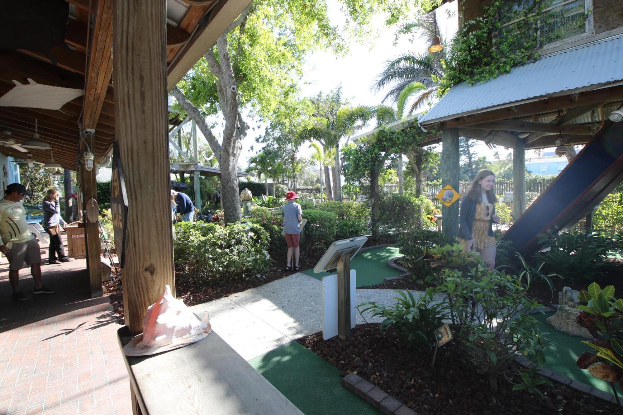 Anna Maria Island Runaway Tropical Dream-One Minute Walk To The Beach-Heated Pool Bradenton Beach Exterior foto